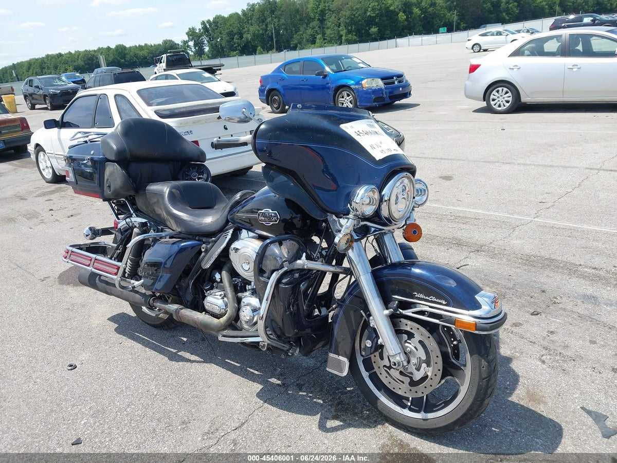 2012 HARLEY-DAVIDSON FLHTCU ULTRA CLASSIC ELECTRA GLD