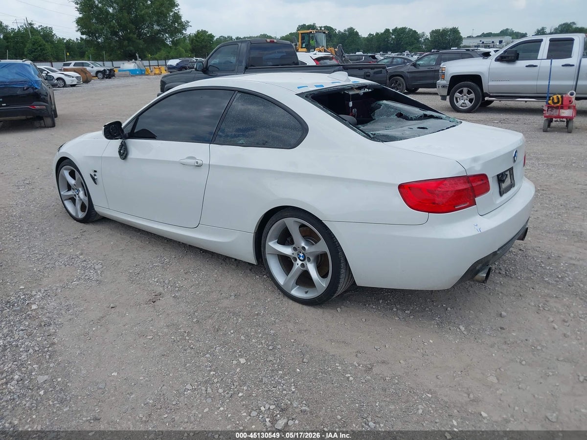 2013 BMW 335I — снимка 3