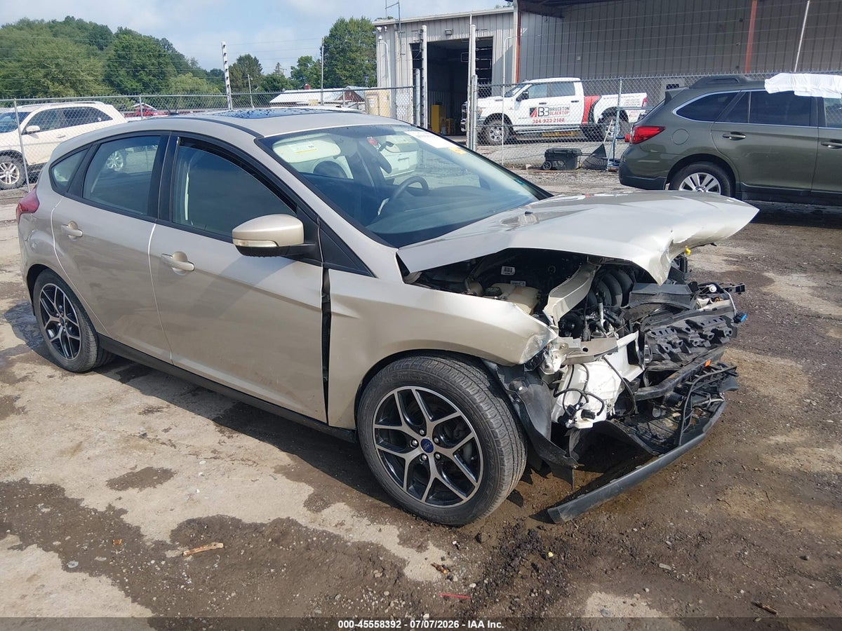 2017 FORD FOCUS SEL