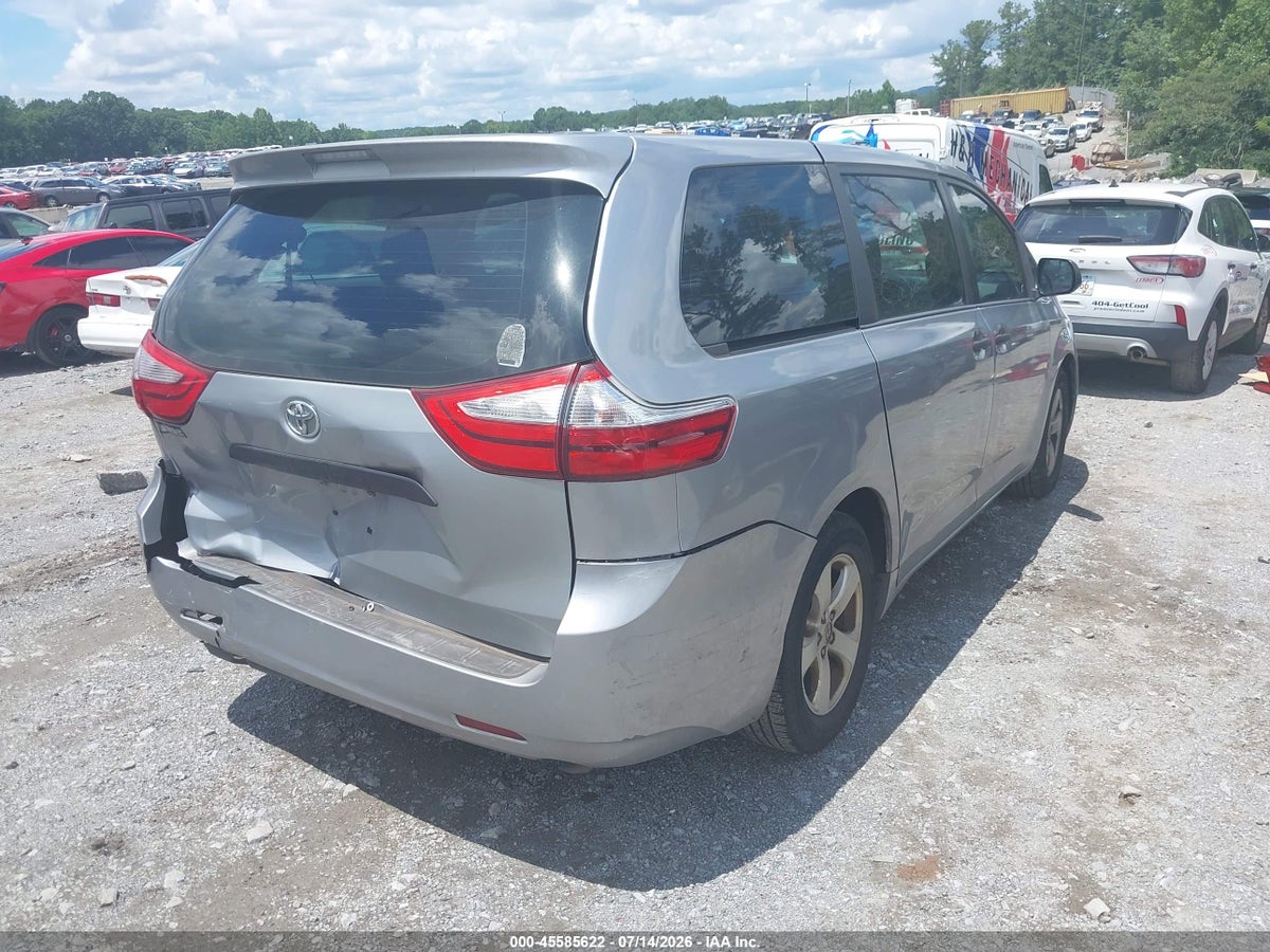 2015 TOYOTA SIENNA L 7 PASSENGER — снимка 4