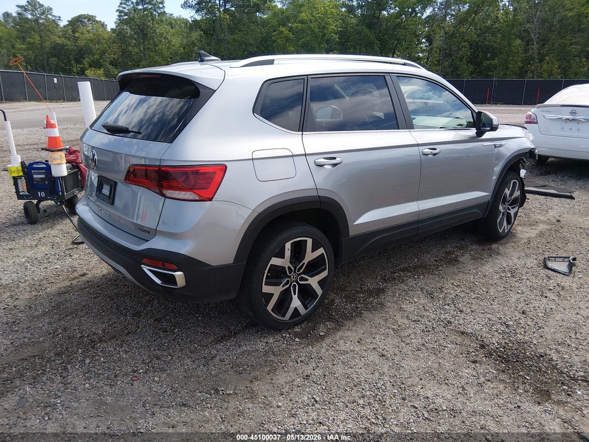 2022 VOLKSWAGEN TAOS 1.5T SEL — снимка 4
