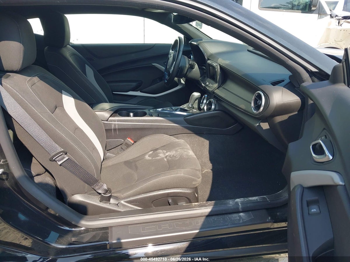 2019 CHEVROLET CAMARO 1LT — снимка 5
