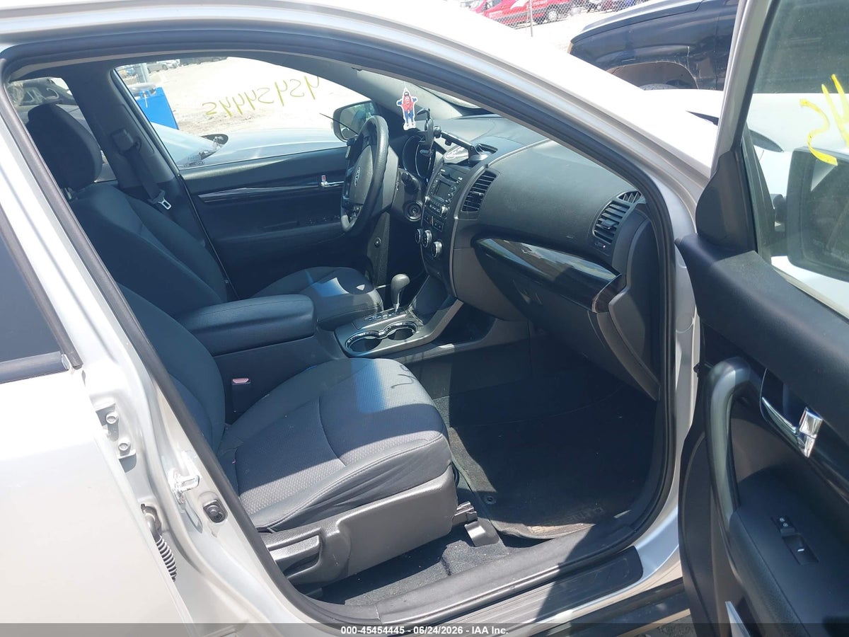 2012 KIA SORENTO LX — снимка 5