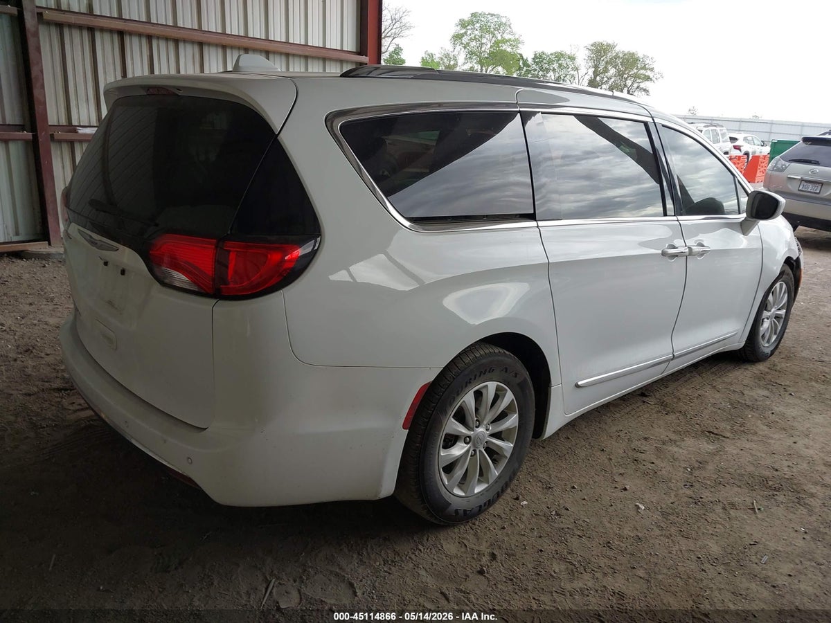 2018 CHRYSLER PACIFICA TOURING L — снимка 4