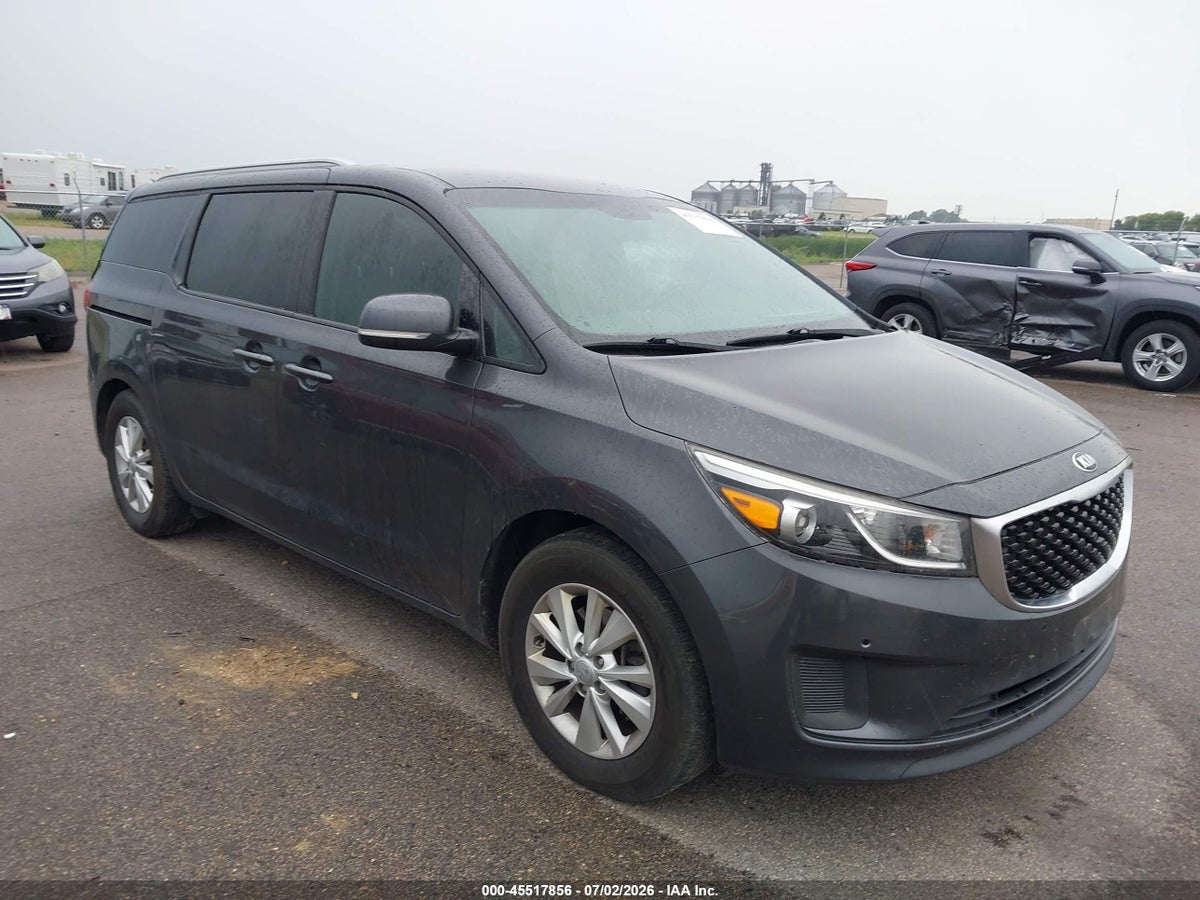 2017 KIA SEDONA LX