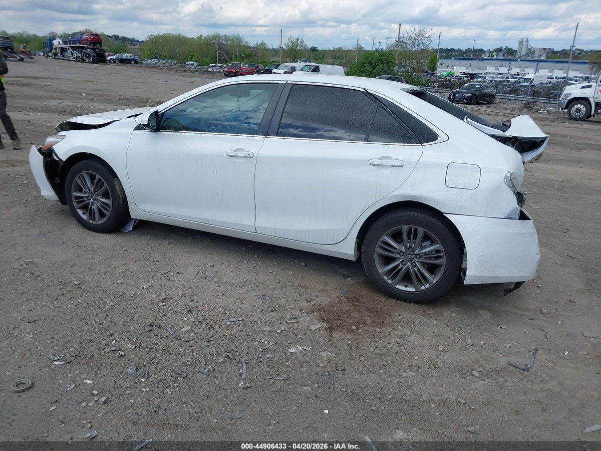 2017 TOYOTA CAMRY SE — снимка 3