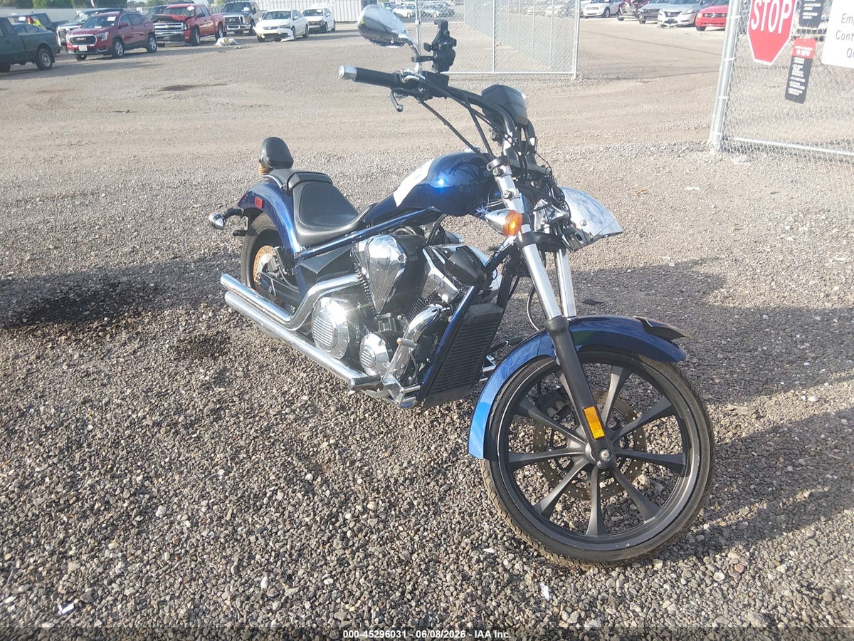 2019 HONDA VT1300 CX
