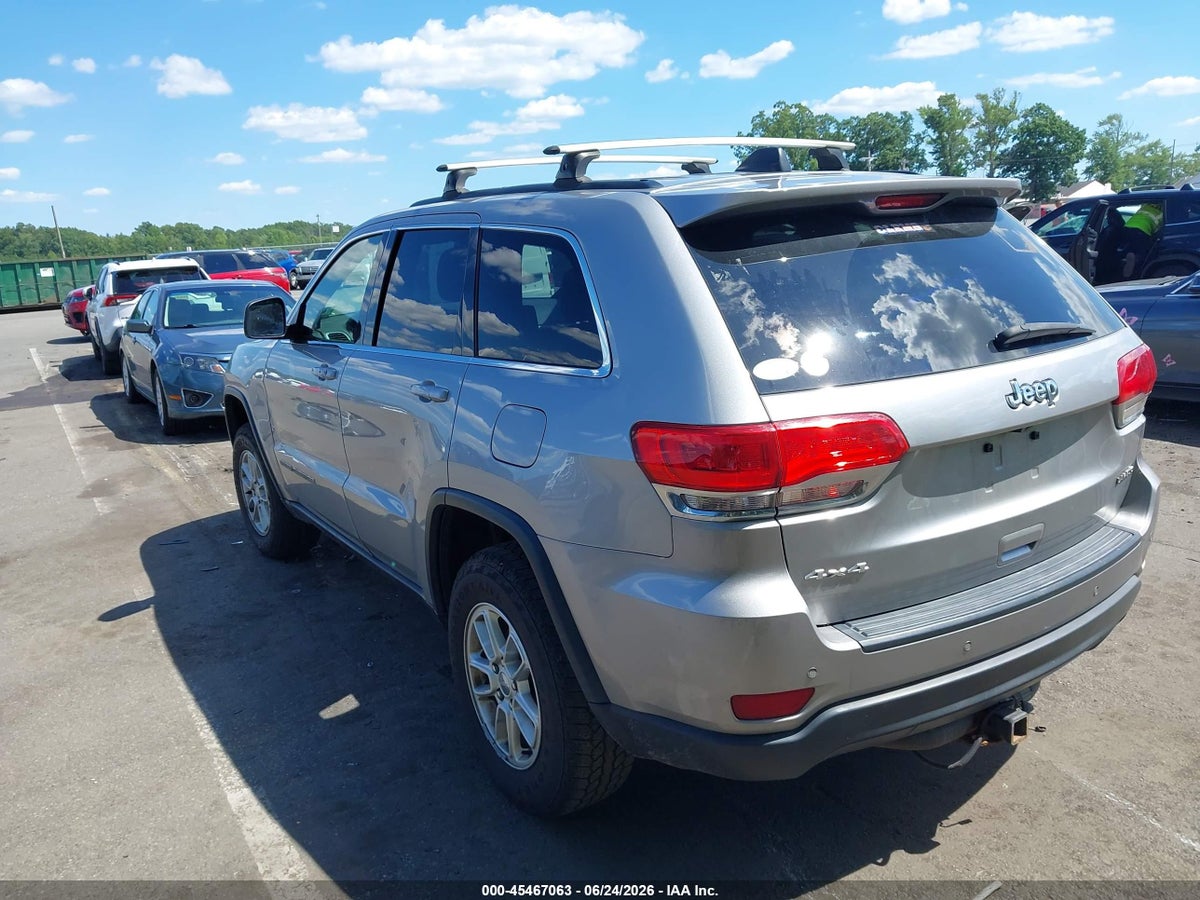 2018 JEEP GRAND CHEROKEE LAREDO 4X4 — снимка 3