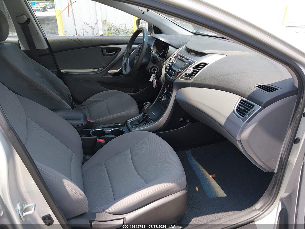 2015 HYUNDAI ELANTRA SE — снимка 5