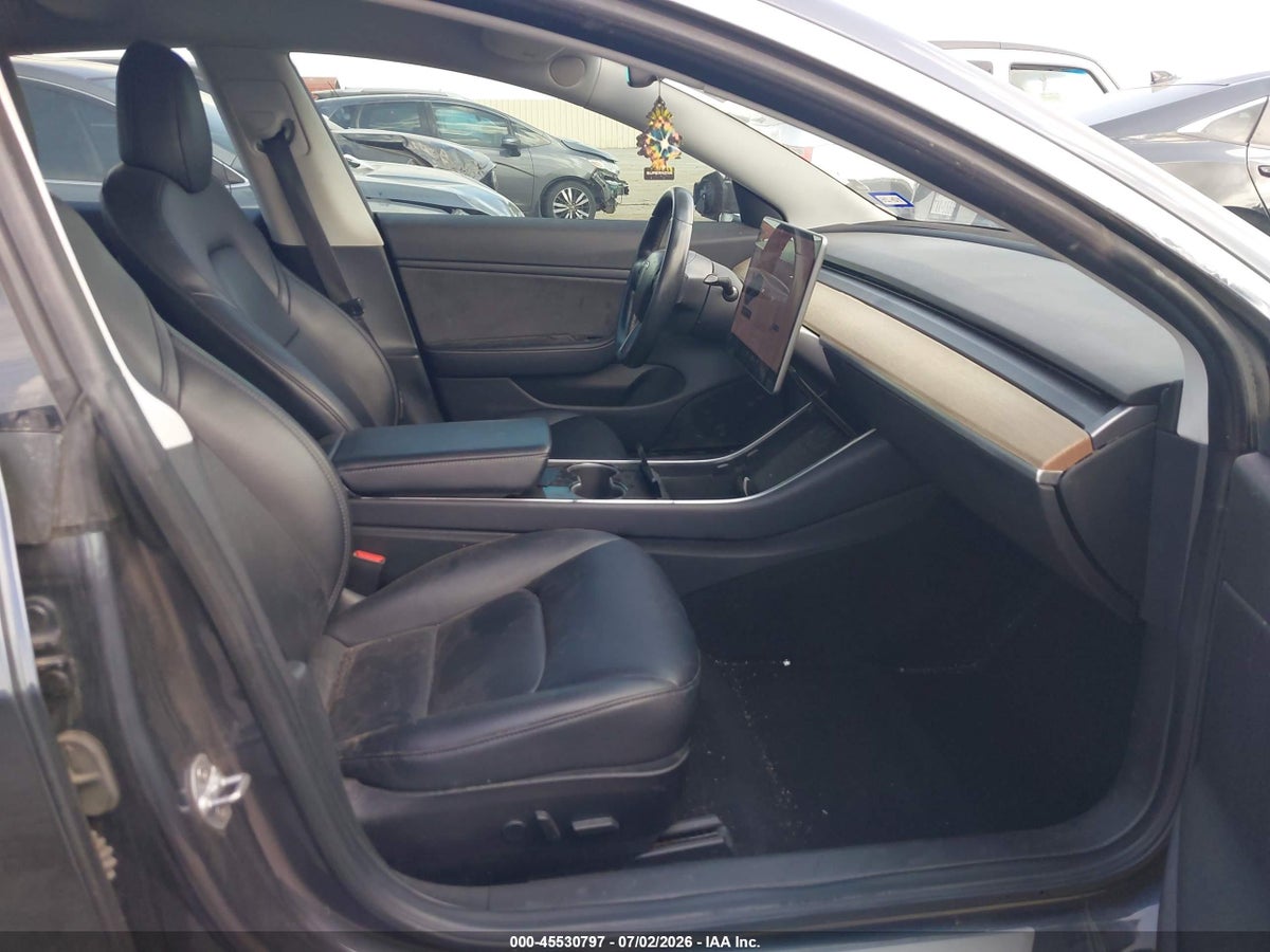 2018 TESLA MODEL 3 LONG RANGE/MID RANGE — снимка 5