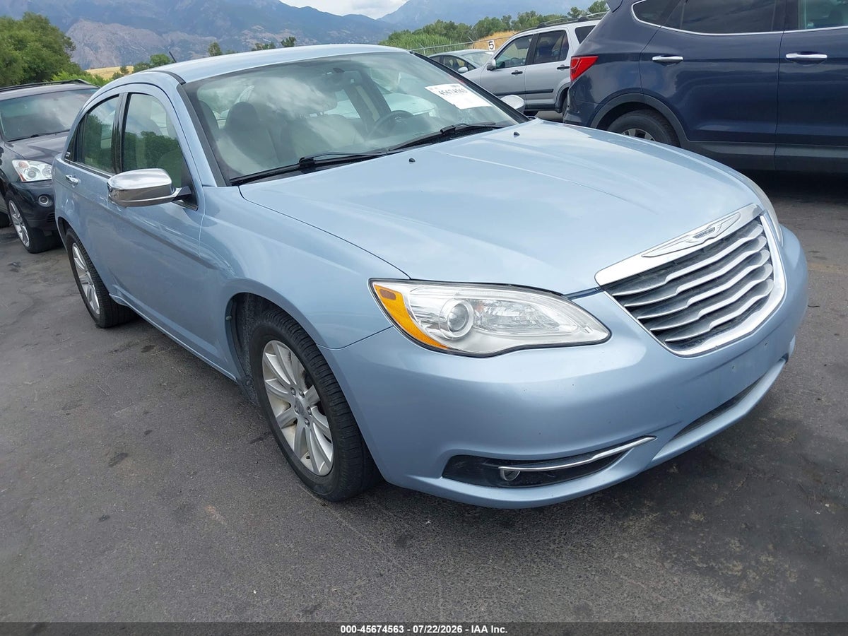 2013 CHRYSLER 200 LIMITED