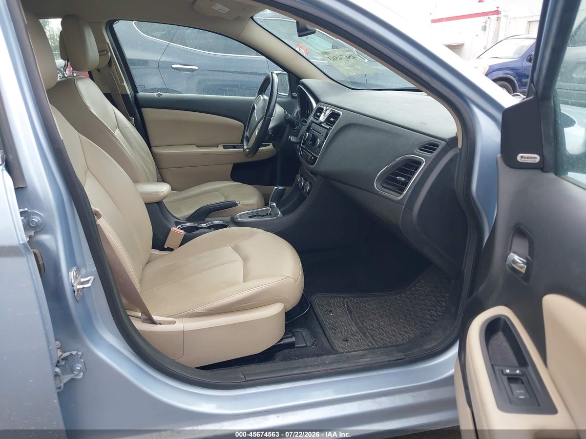2013 CHRYSLER 200 LIMITED — снимка 5
