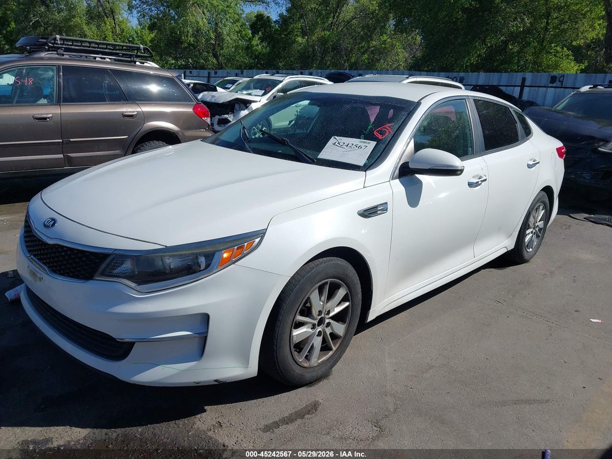 2016 KIA OPTIMA LX — снимка 2