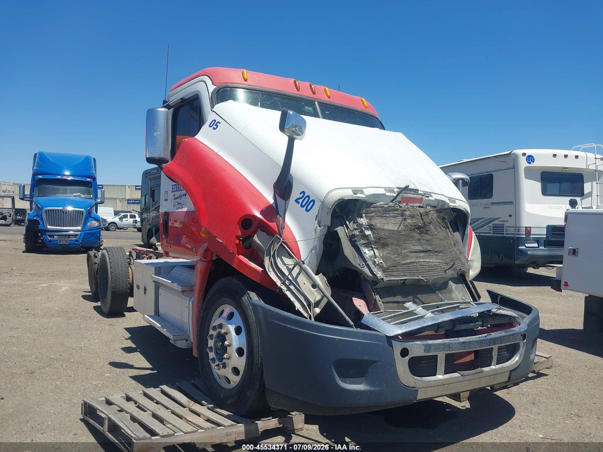 2012 FREIGHTLINER CASCADIA 125
