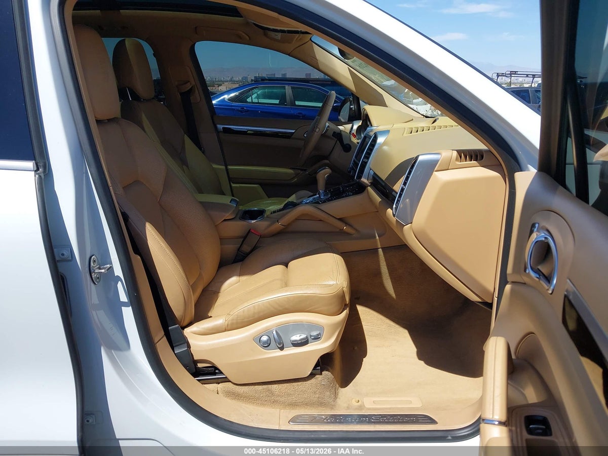 2014 PORSCHE CAYENNE PLATINUM EDITION — снимка 5