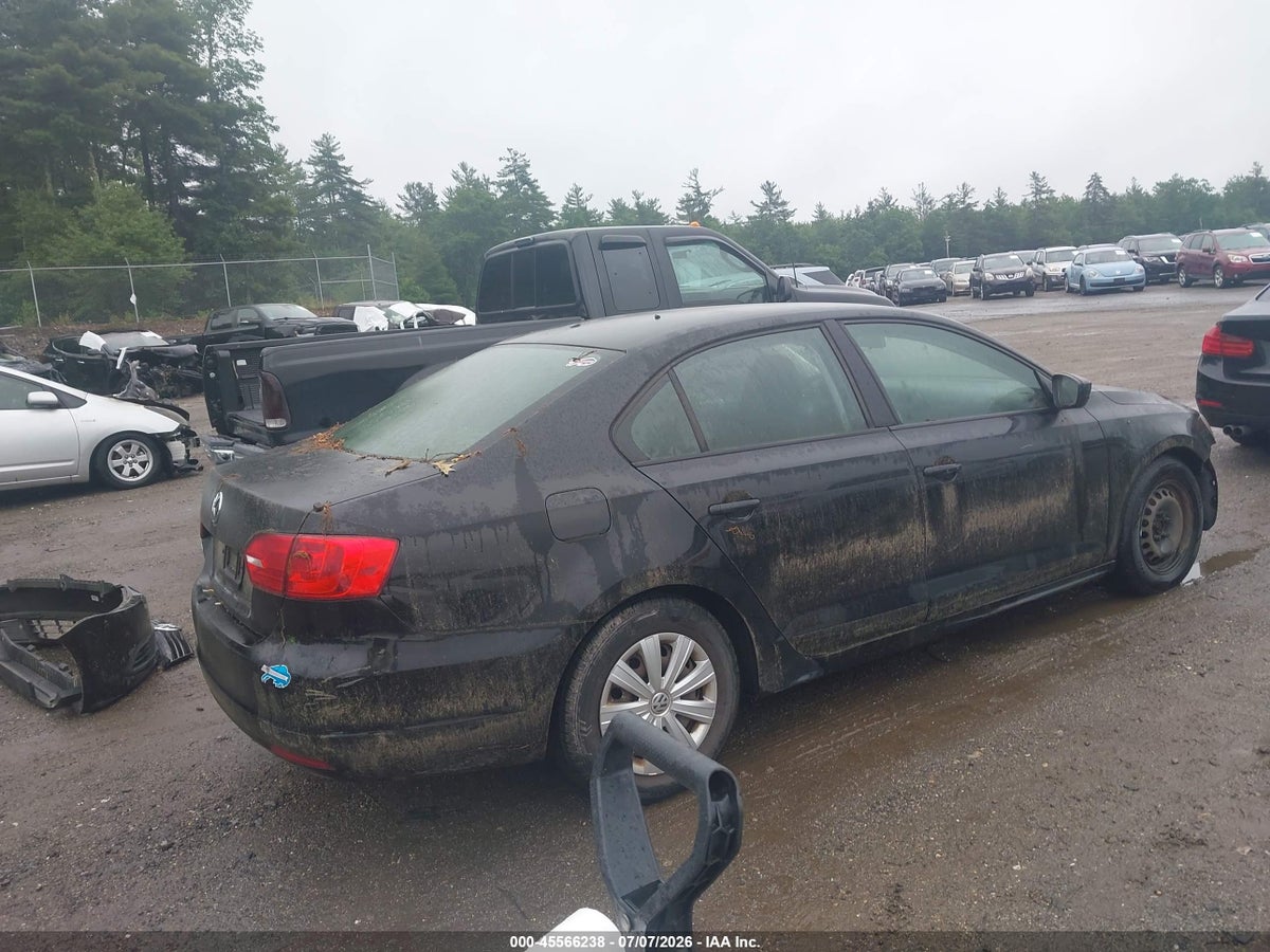 2014 VOLKSWAGEN JETTA 2.0L S — снимка 4