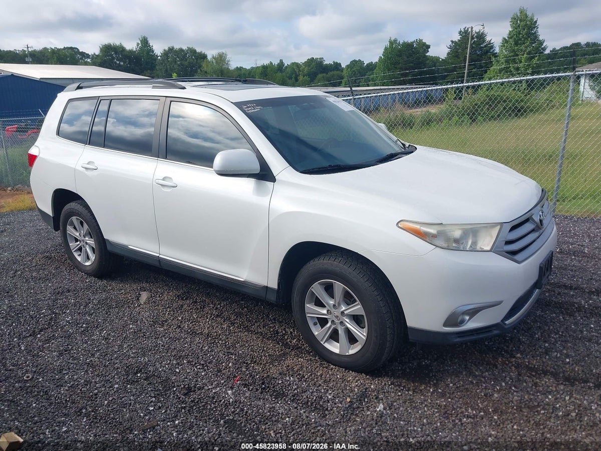 2011 TOYOTA HIGHLANDER SE V6