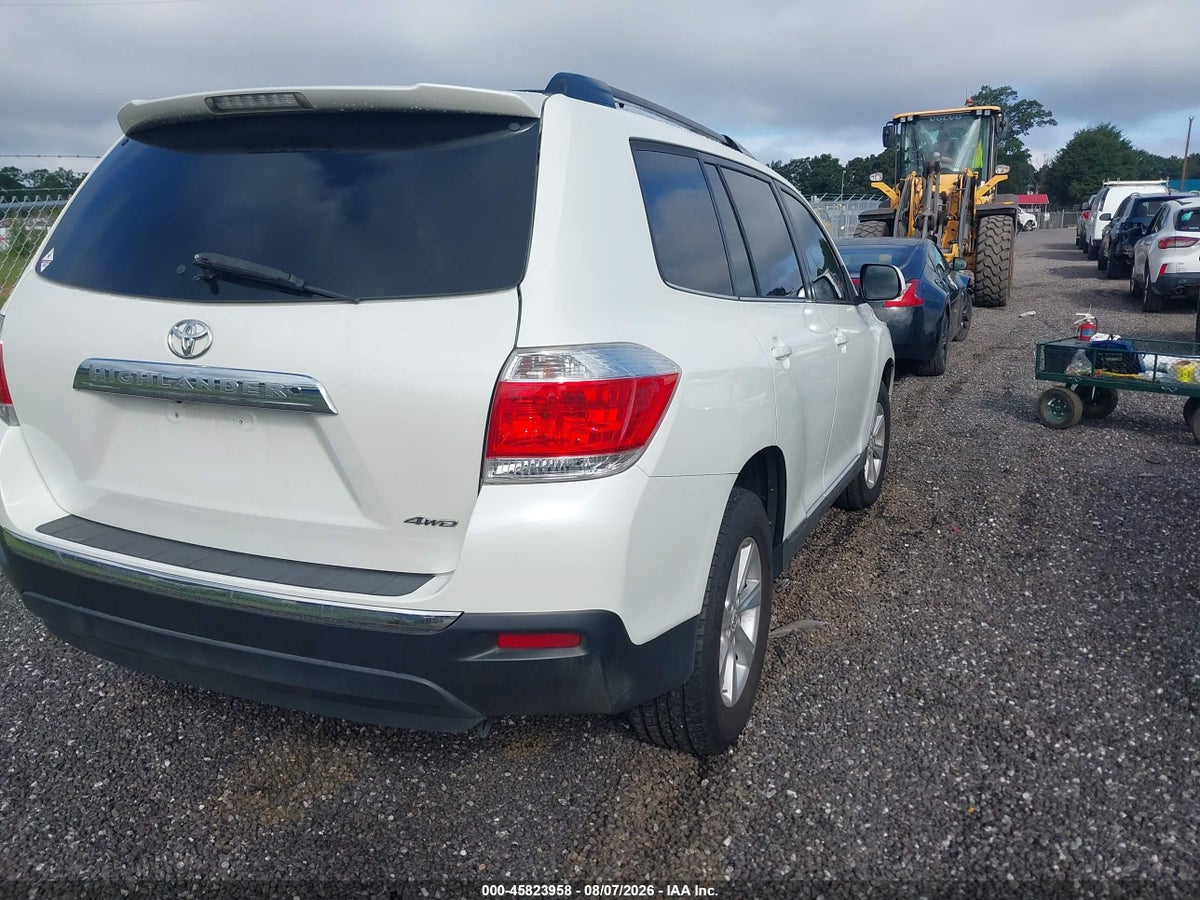 2011 TOYOTA HIGHLANDER SE V6 — снимка 4