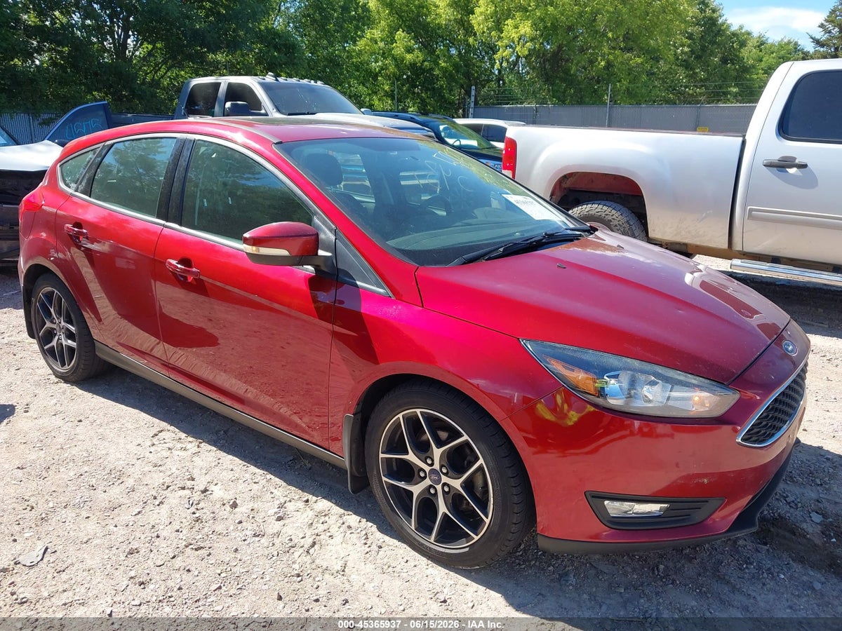 2017 FORD FOCUS SEL