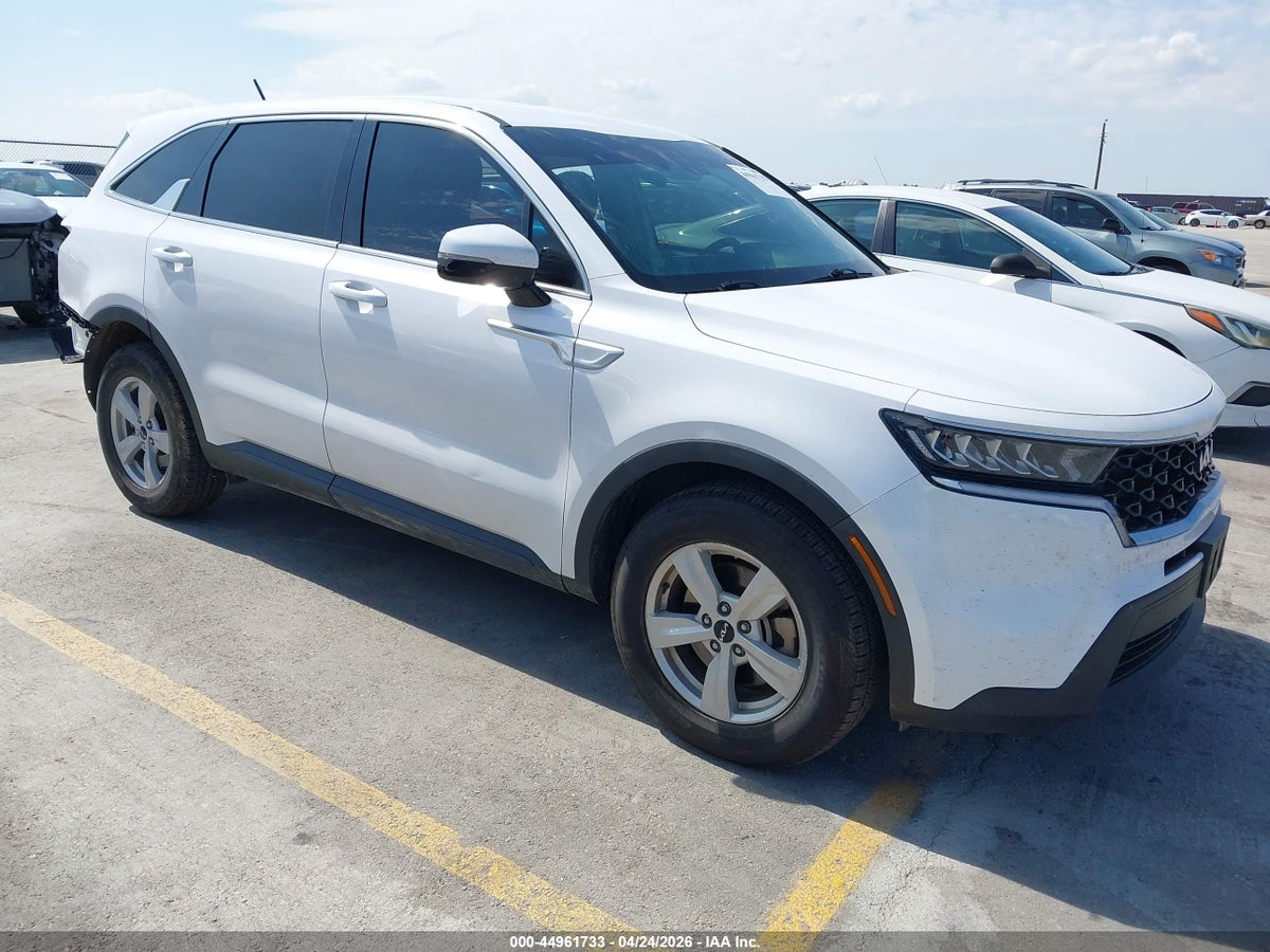 2023 KIA SORENTO LX