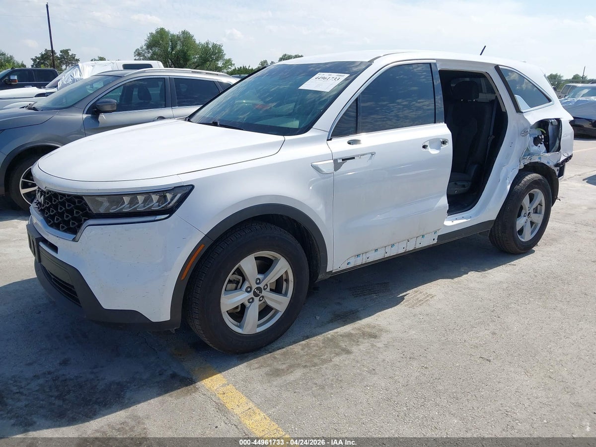 2023 KIA SORENTO LX — снимка 2