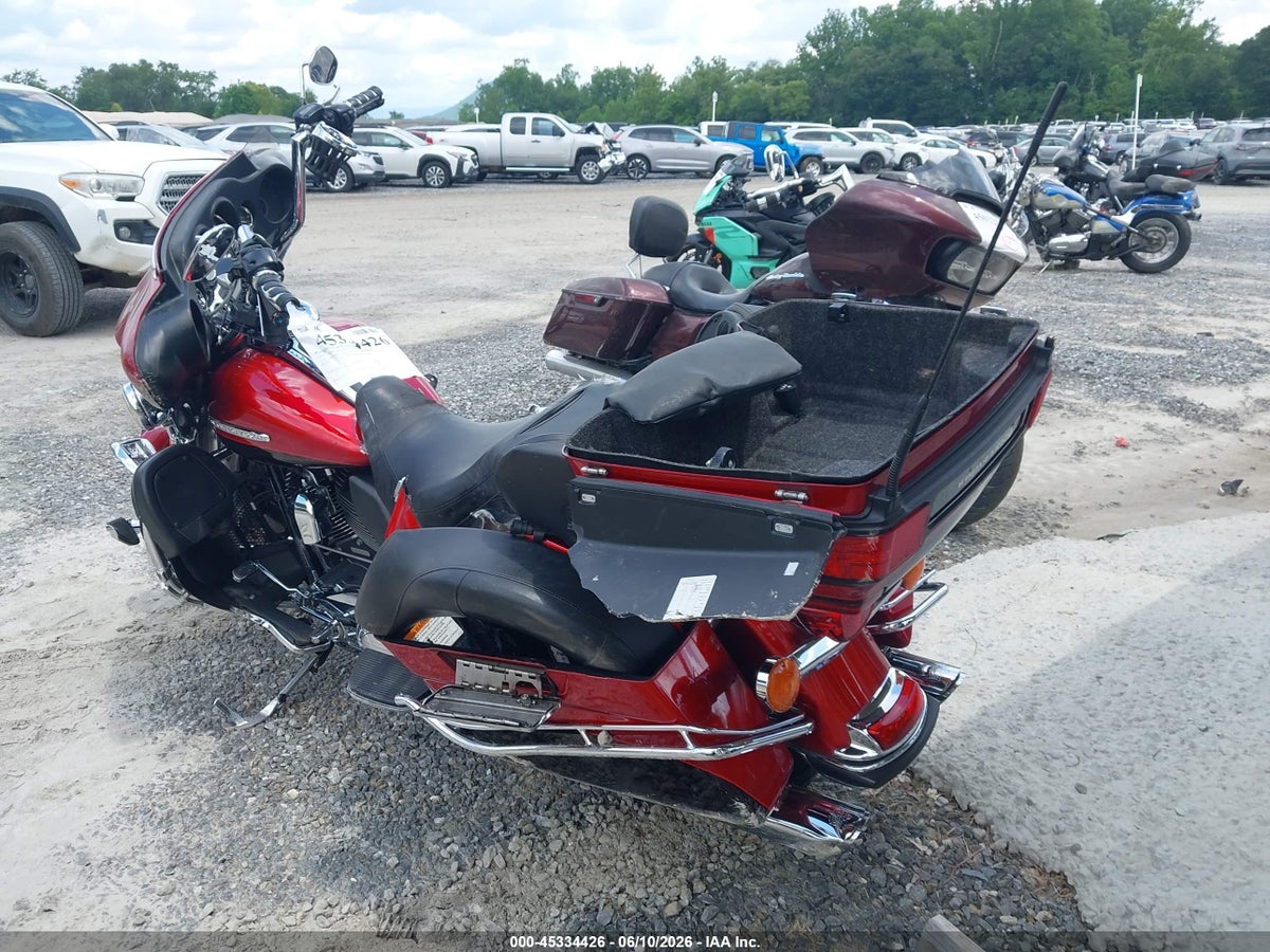 2012 HARLEY-DAVIDSON FLHTK ELECTRA GLIDE ULTRA LTD — снимка 3