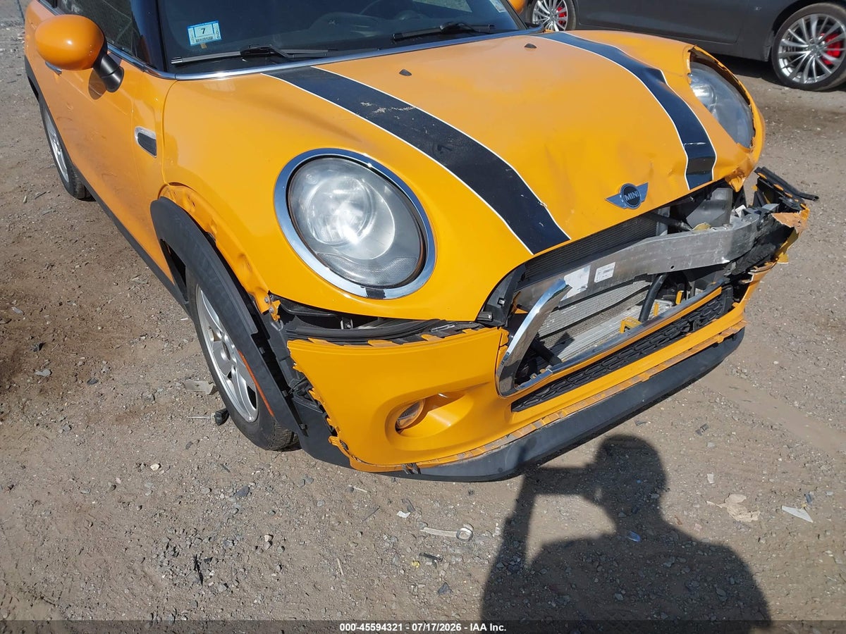 2017 MINI CONVERTIBLE COOPER