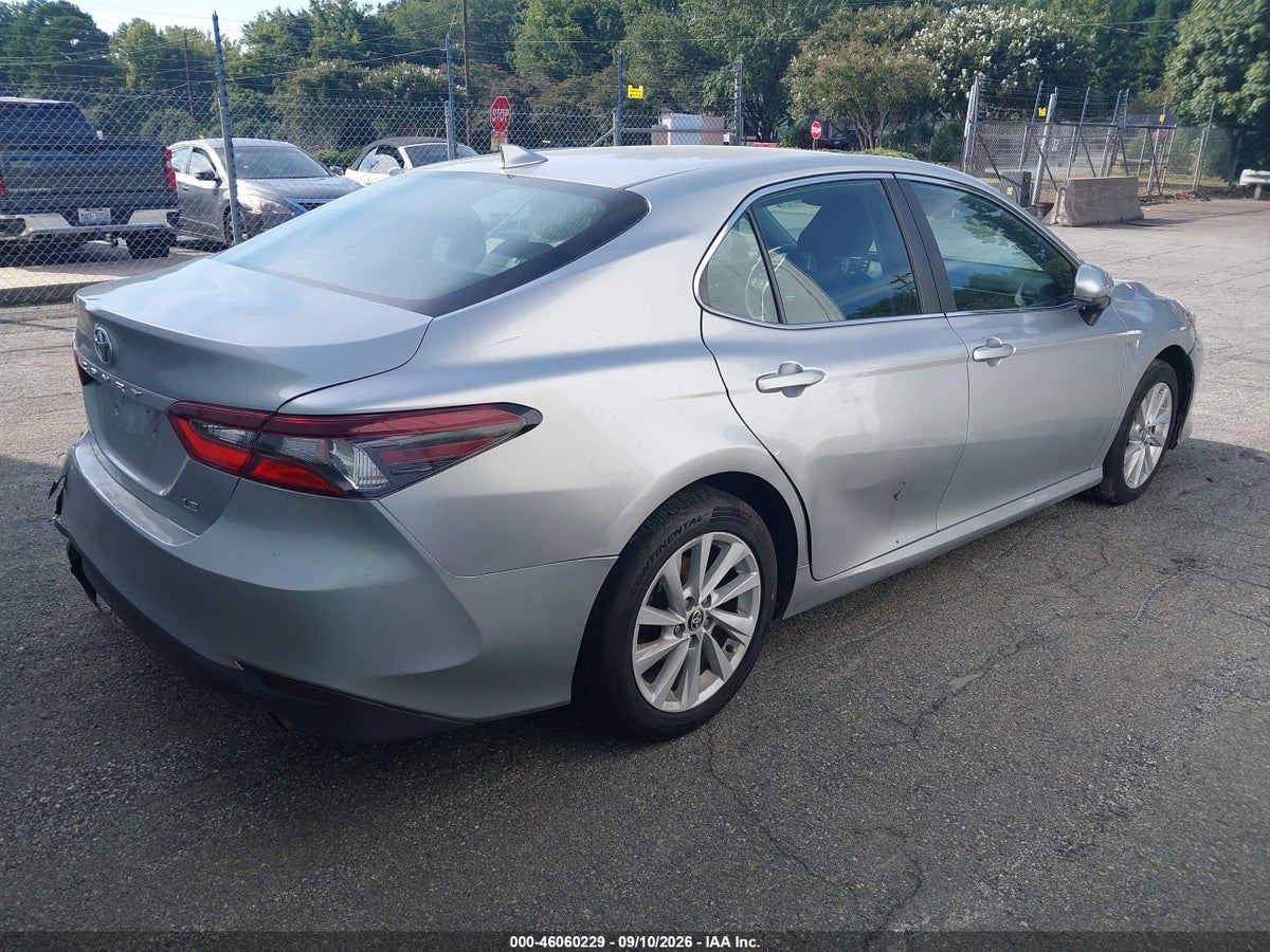 2022 TOYOTA CAMRY LE — снимка 4