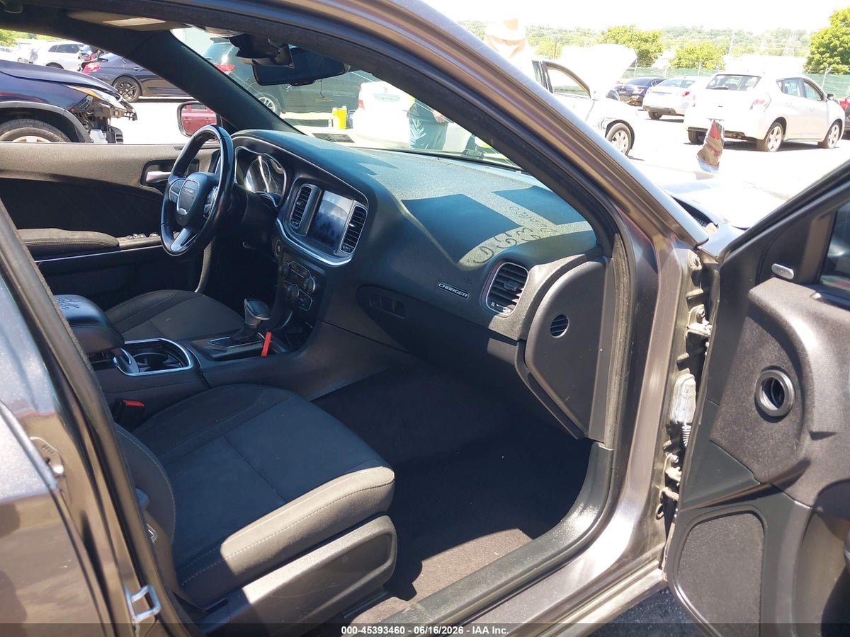 2017 DODGE CHARGER SXT RWD — снимка 5