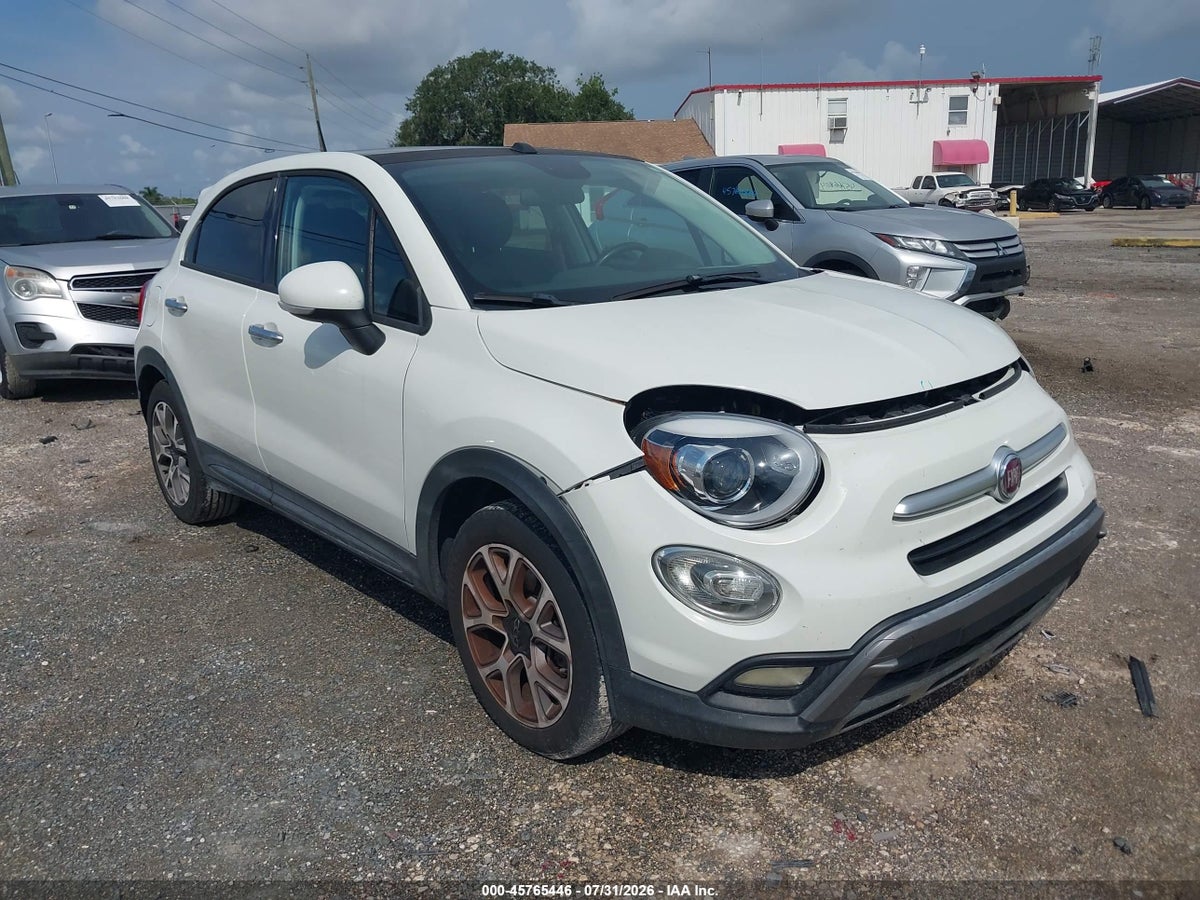2016 FIAT 500X TREKKING