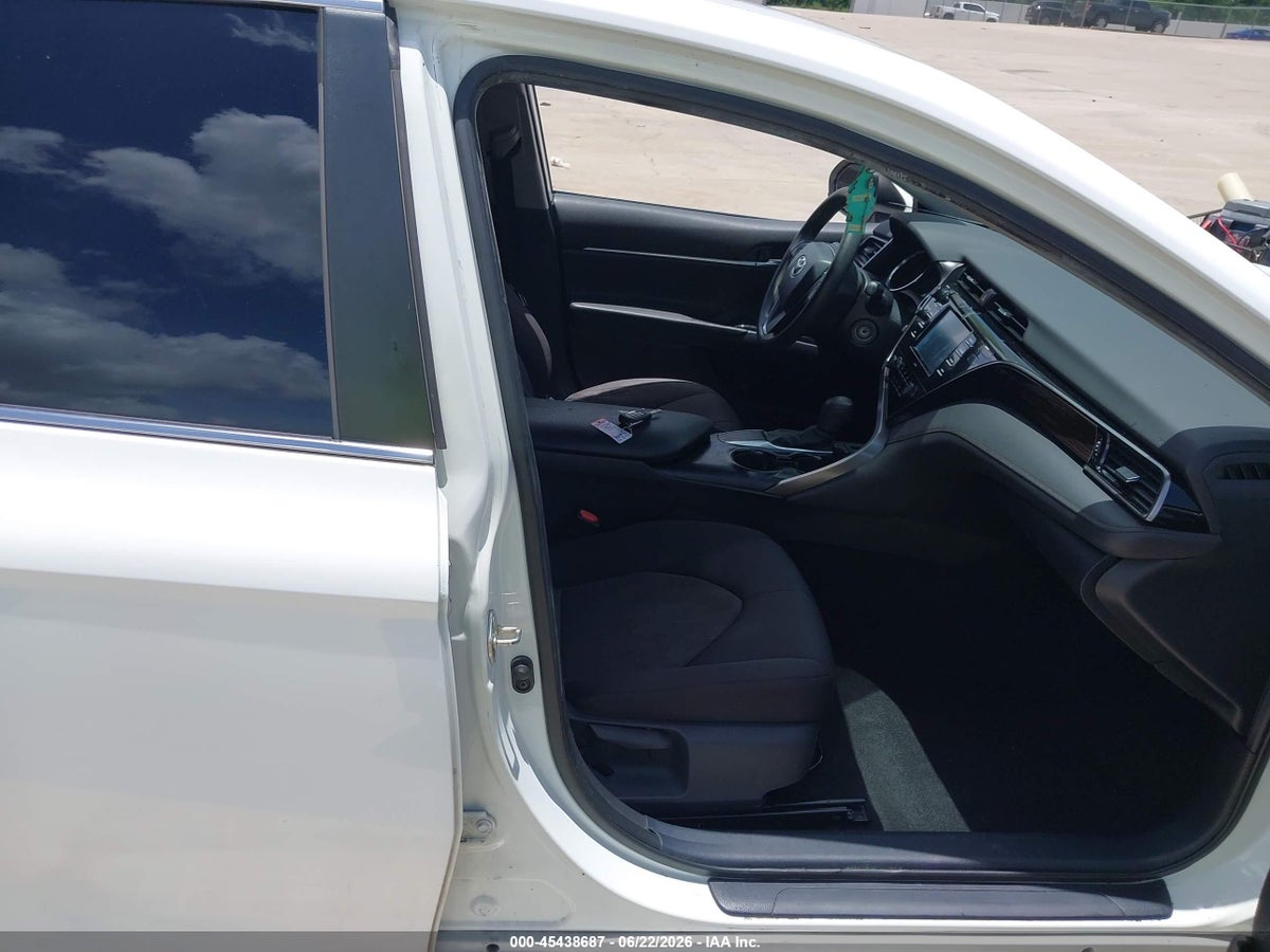 2020 TOYOTA CAMRY LE — снимка 5