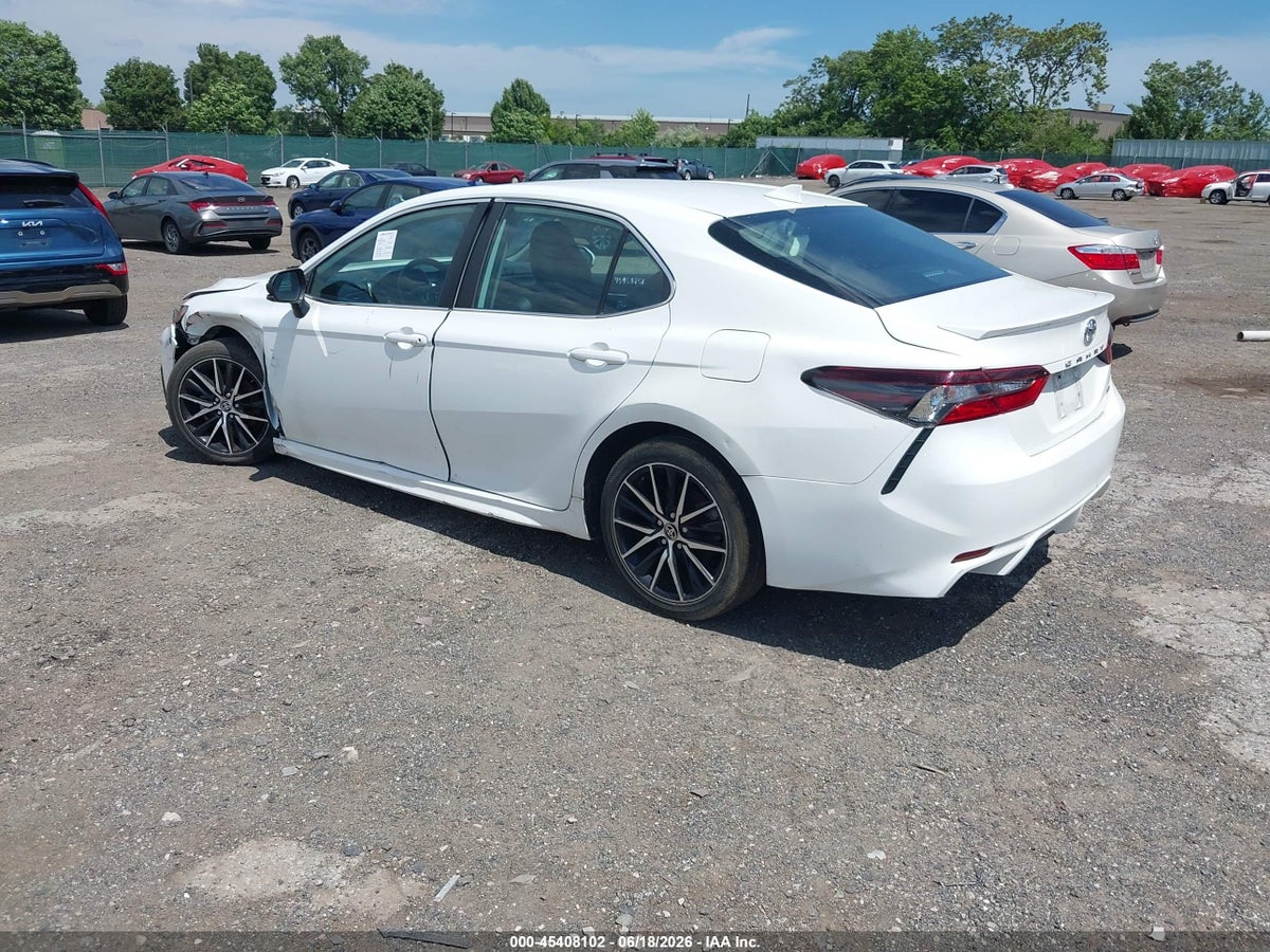 2021 TOYOTA CAMRY SE — снимка 3