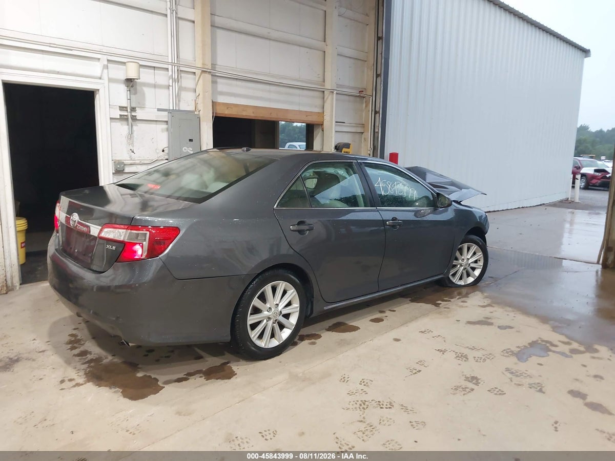 2012 TOYOTA CAMRY XLE V6 — снимка 3