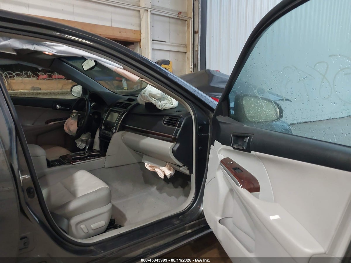 2012 TOYOTA CAMRY XLE V6 — снимка 4