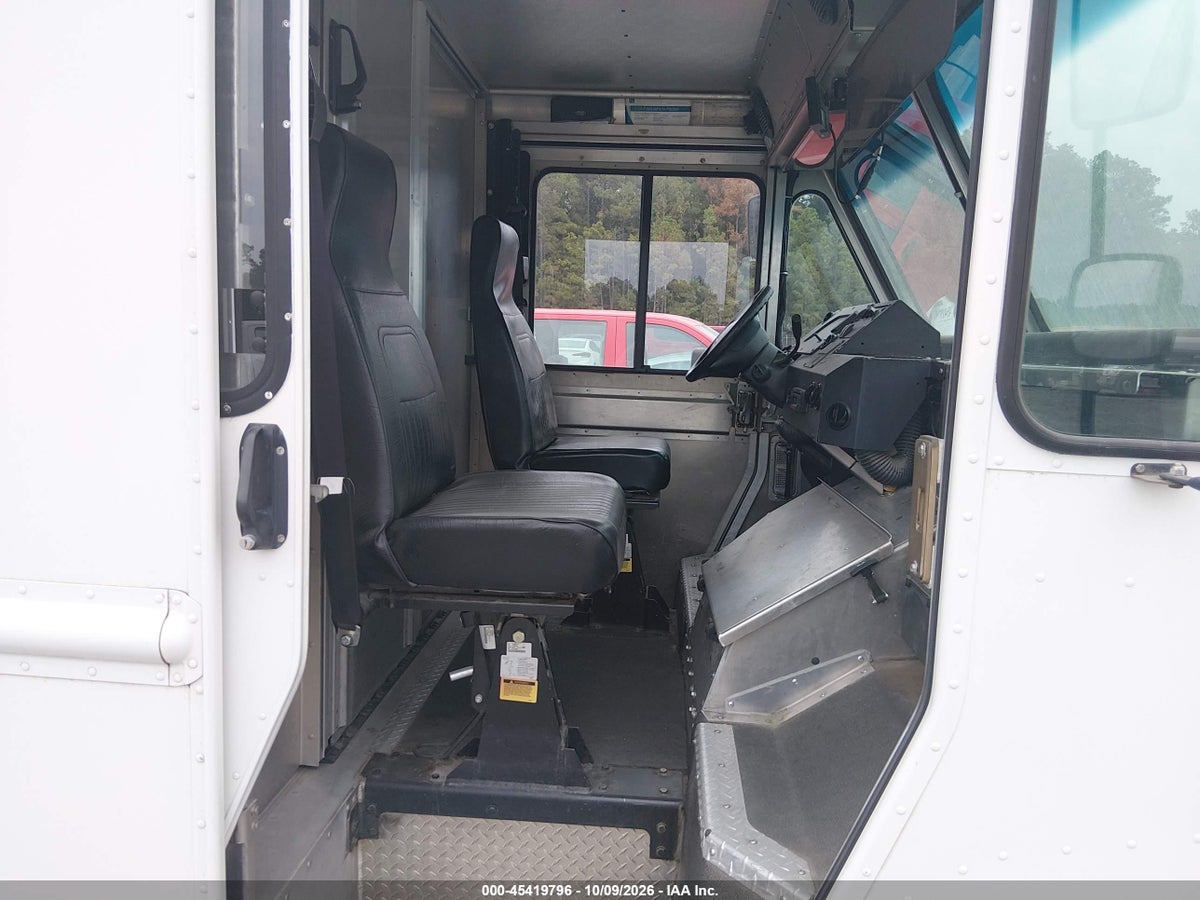 2016 FORD E-350 STRIPPED — снимка 5