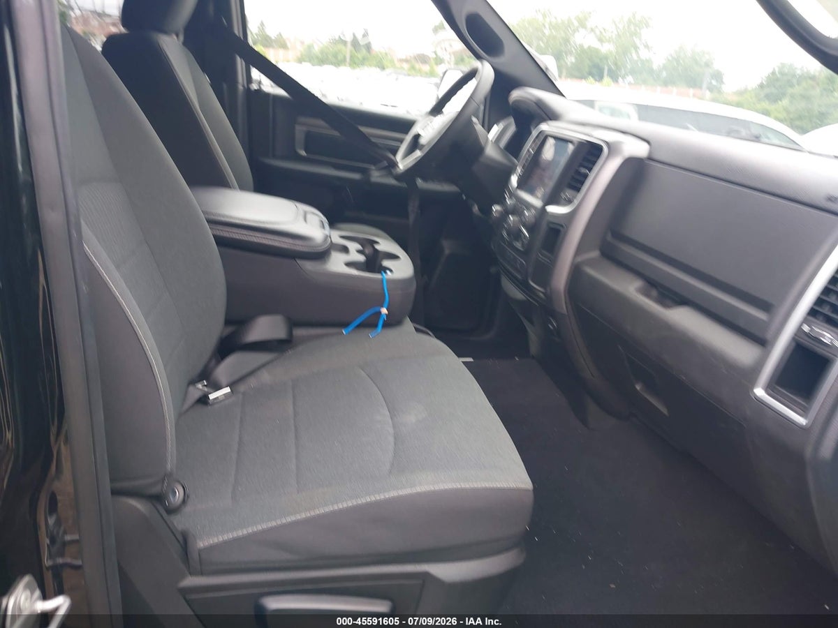2022 RAM 1500 CLASSIC WARLOCK 4X4 5'7 BOX — снимка 5