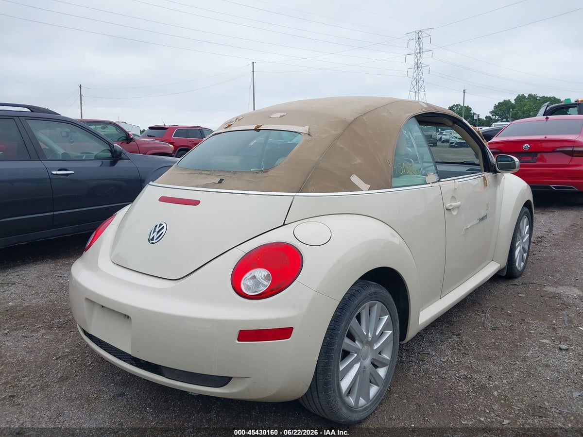 2010 VOLKSWAGEN NEW BEETLE 2.5L — снимка 4