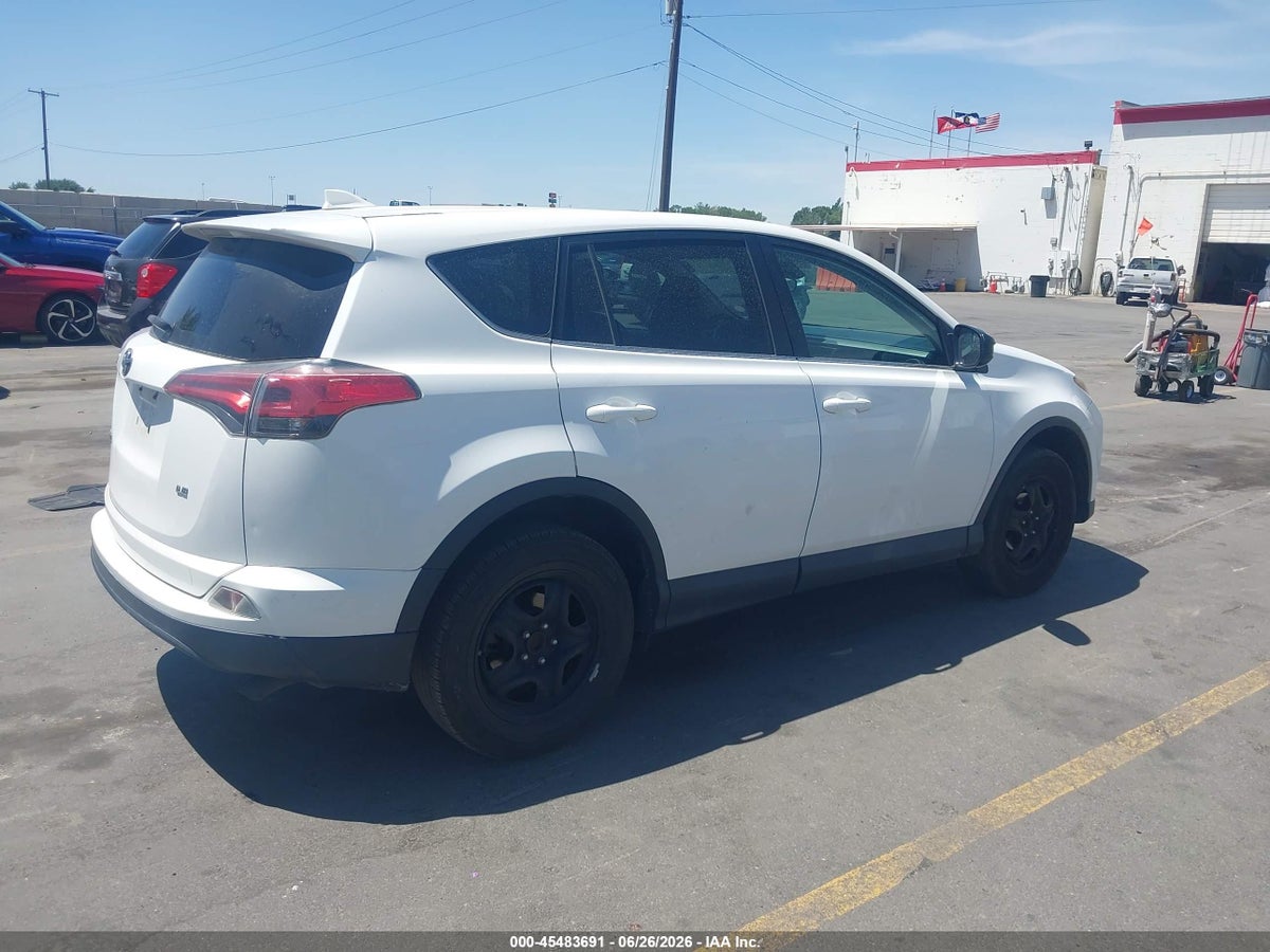 2017 TOYOTA RAV4 LE — снимка 4