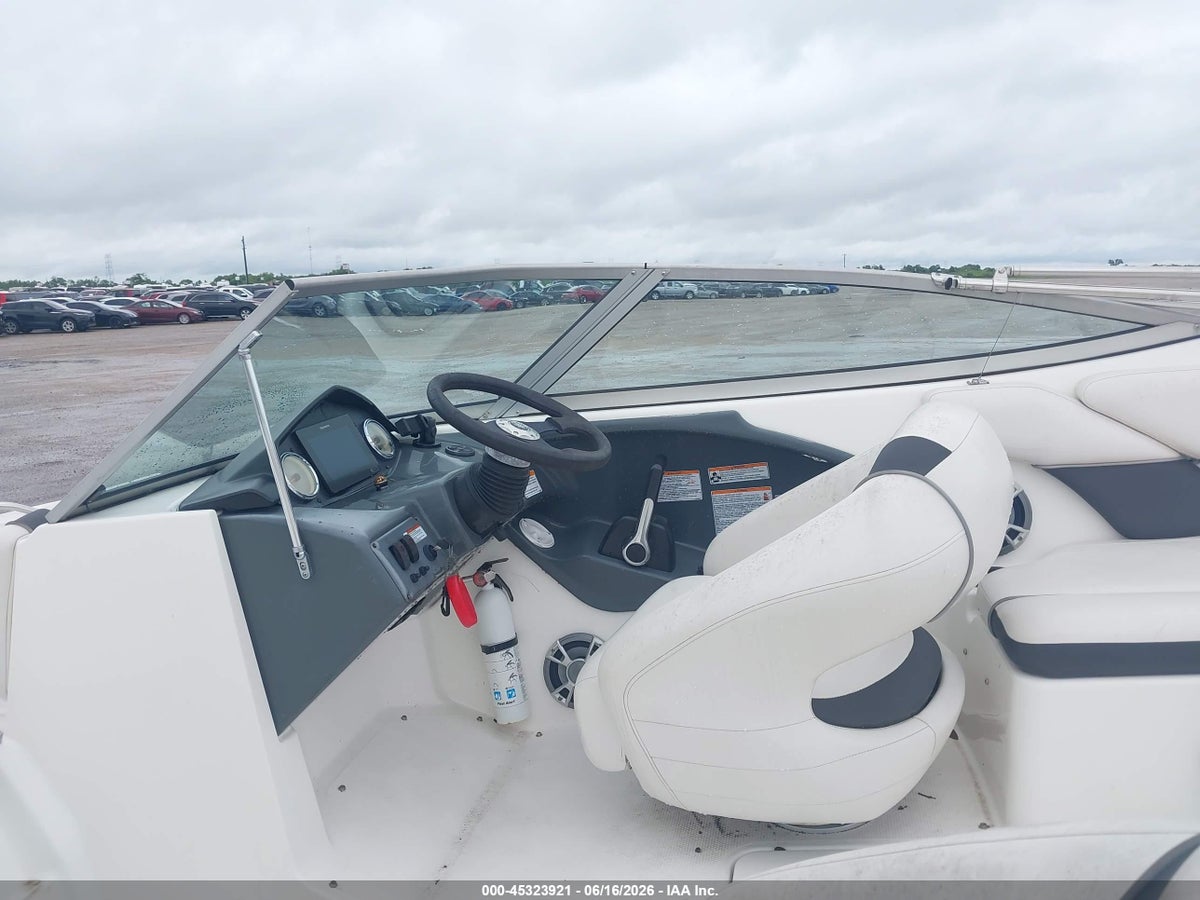 2012 YAMAHA SX190 — снимка 5