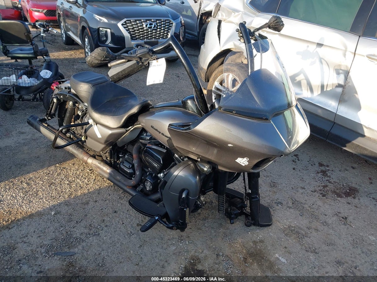 2021 HARLEY-DAVIDSON FLTRK