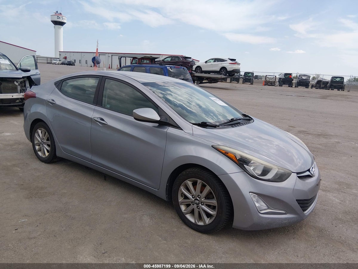 2015 HYUNDAI ELANTRA SE