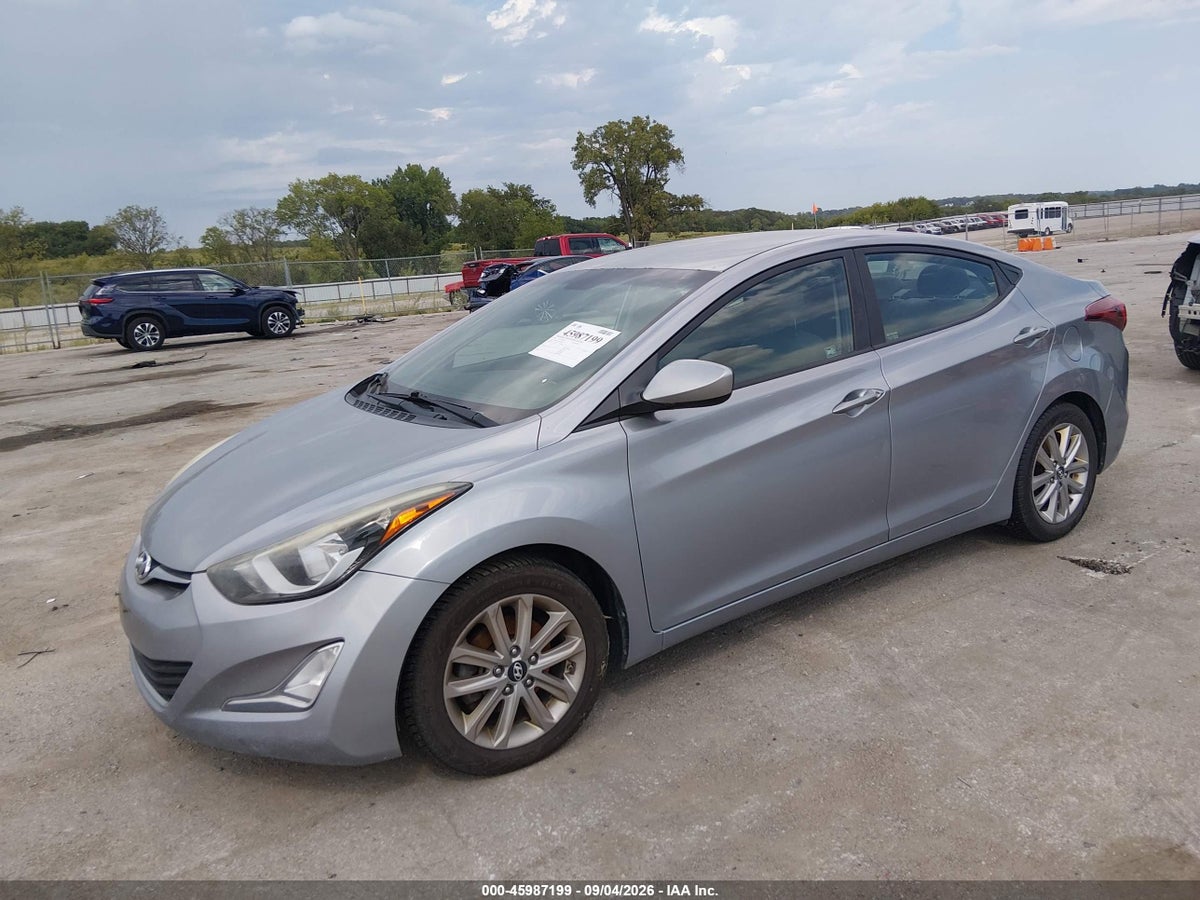 2015 HYUNDAI ELANTRA SE — снимка 2