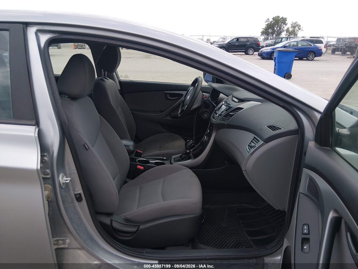 2015 HYUNDAI ELANTRA SE — снимка 5
