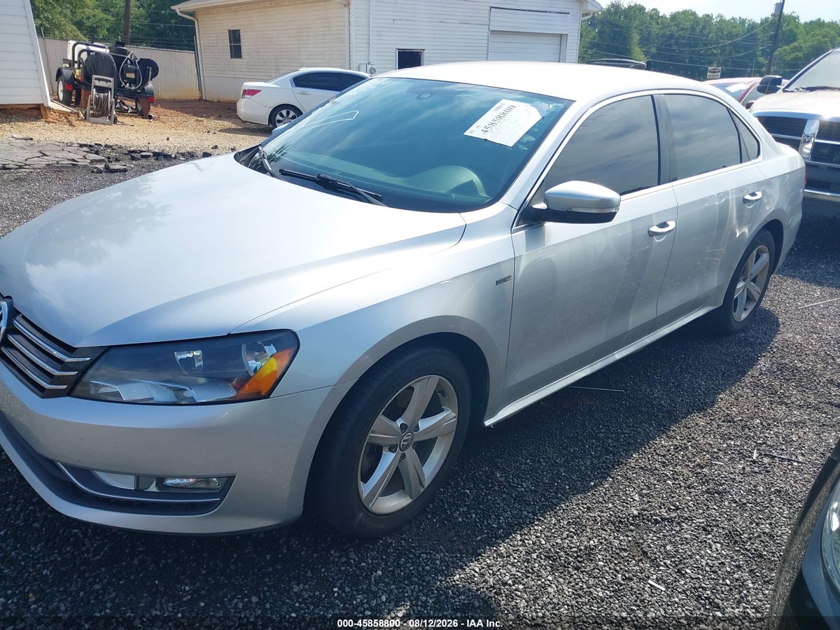 2015 VOLKSWAGEN PASSAT 1.8T LIMITED EDITION — снимка 2