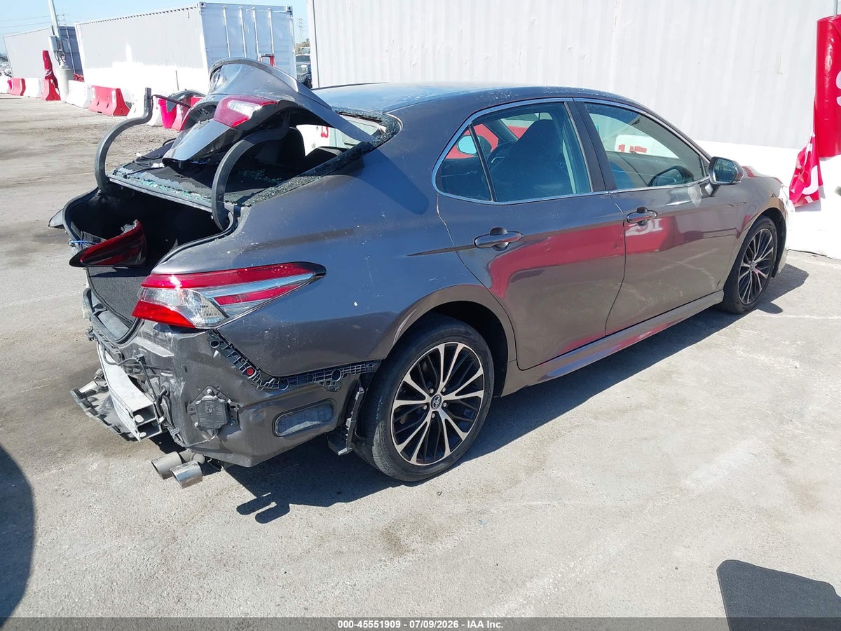 2018 TOYOTA CAMRY SE — снимка 4