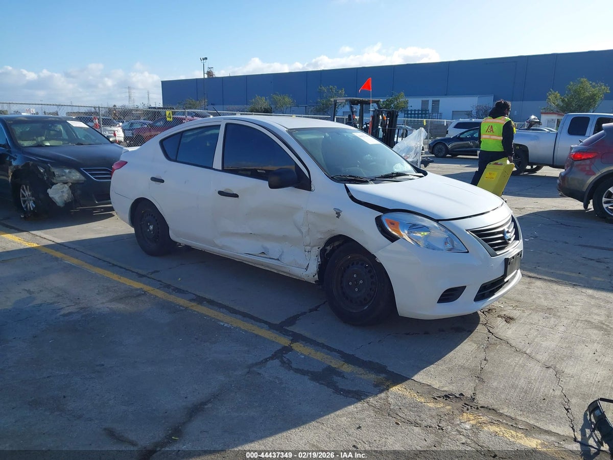 2014 NISSAN VERSA 1.6 S+