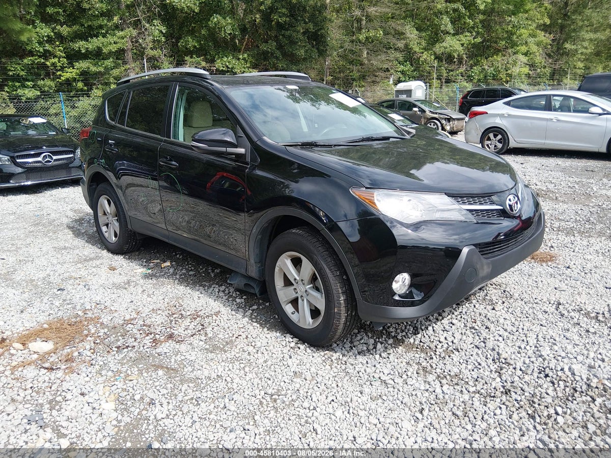 2014 TOYOTA RAV4 XLE