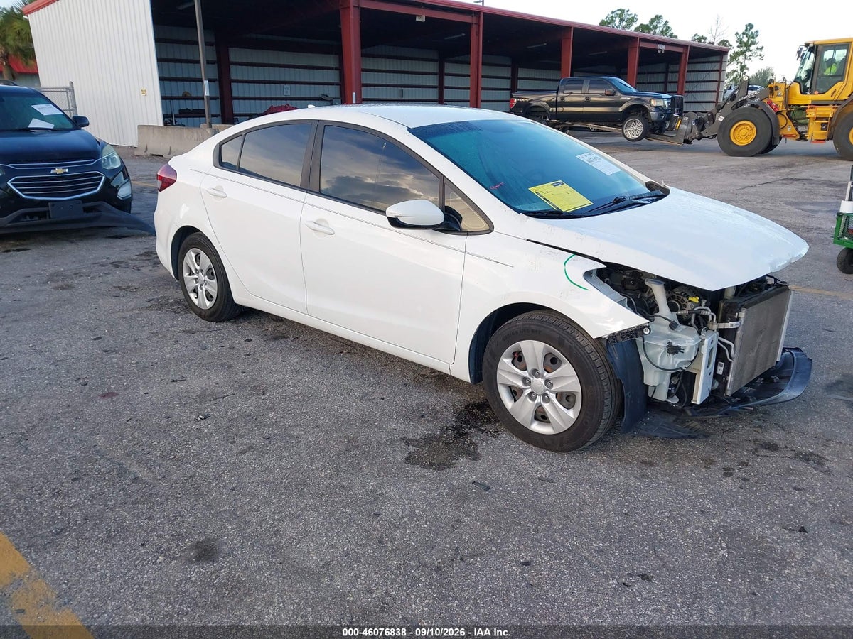 2017 KIA FORTE LX
