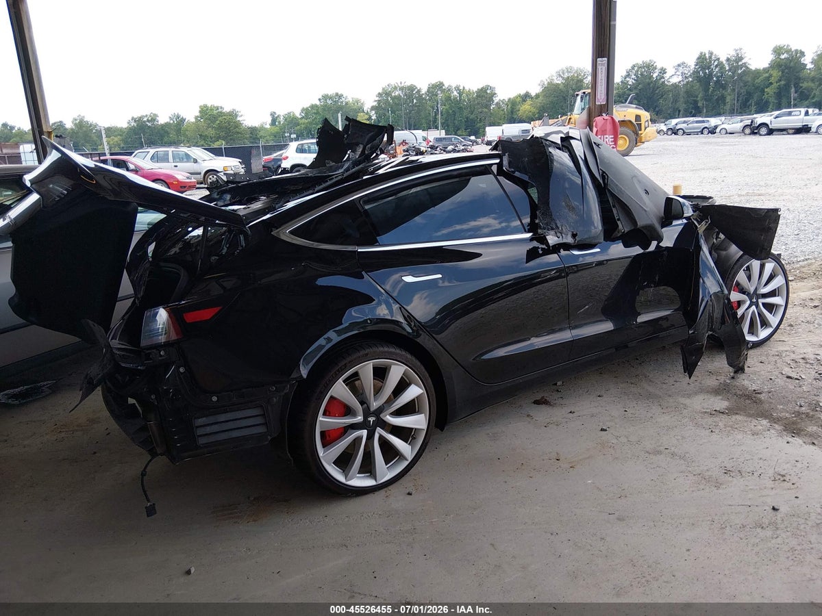 2018 TESLA MODEL 3 LONG RANGE/PERFORMANCE — снимка 4