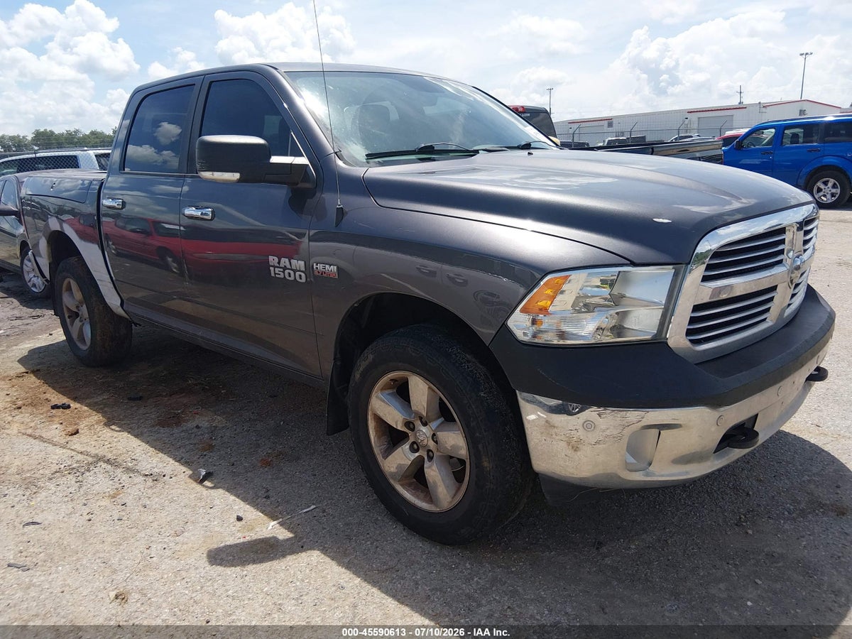 2015 RAM 1500 BIG HORN